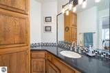 730 Centre Place - Photo 18