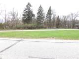 1062 Castle Drive - Photo 10