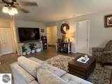 1948 Oriole Drive - Photo 8