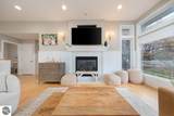 1724 Wayne - Photo 4