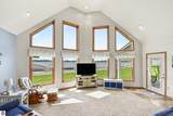 6628 Spinnaker Drive - Photo 16