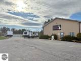 7062 Us-31 - Photo 2