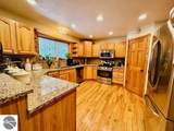 102 James Square - Photo 7