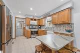 7927 Peaceful Valley Road - Photo 18