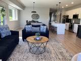 225 Seventeenth Street - Photo 3