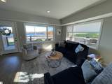 225 Seventeenth Street - Photo 14