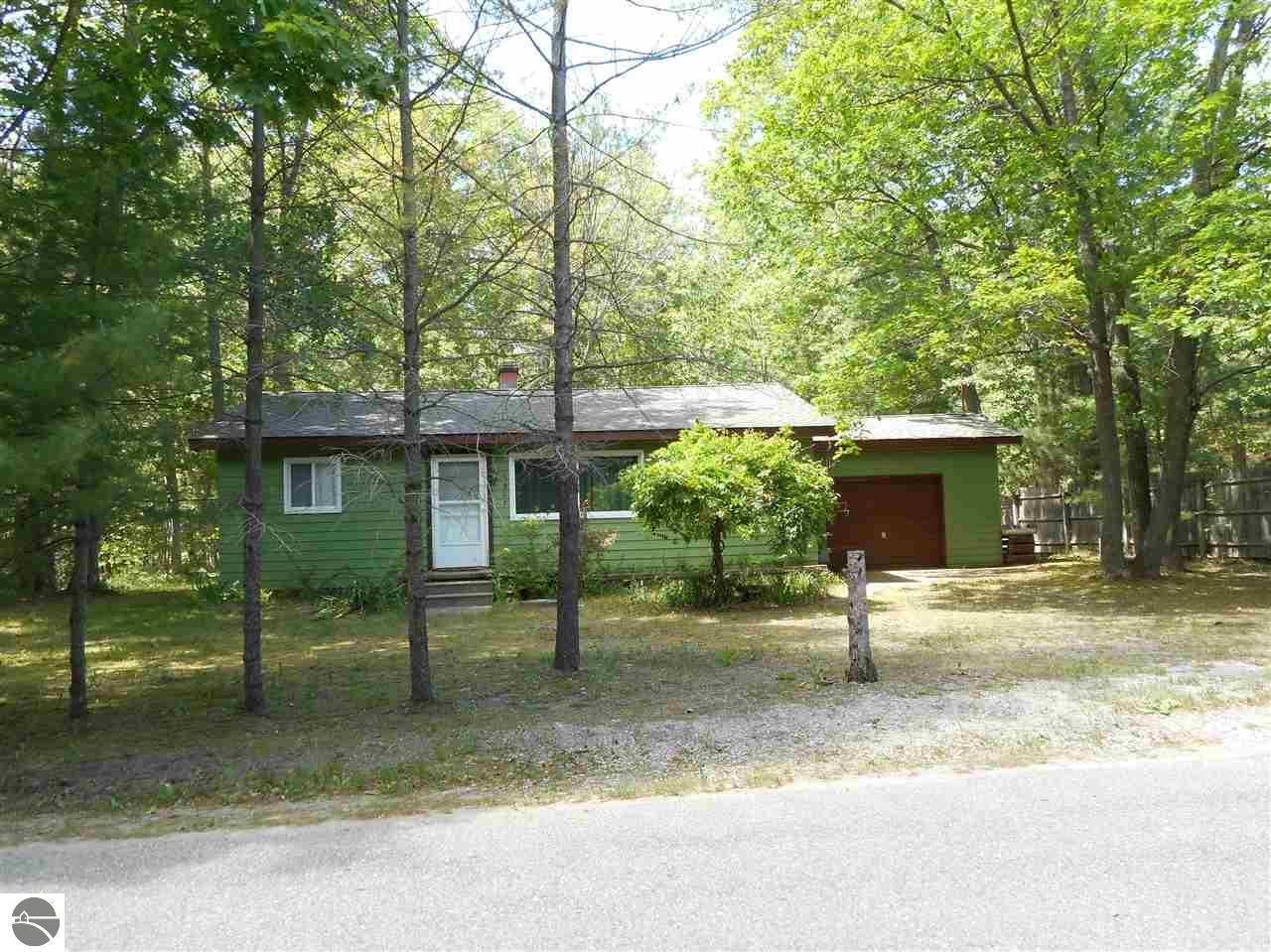 1627 Primrose Street - Photo 1