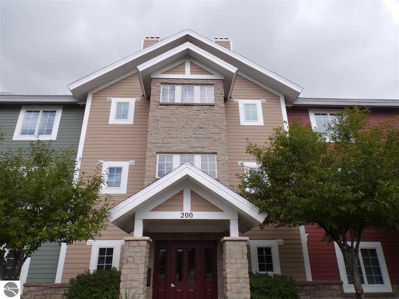 1246 Sunnyside Drive - Photo 1