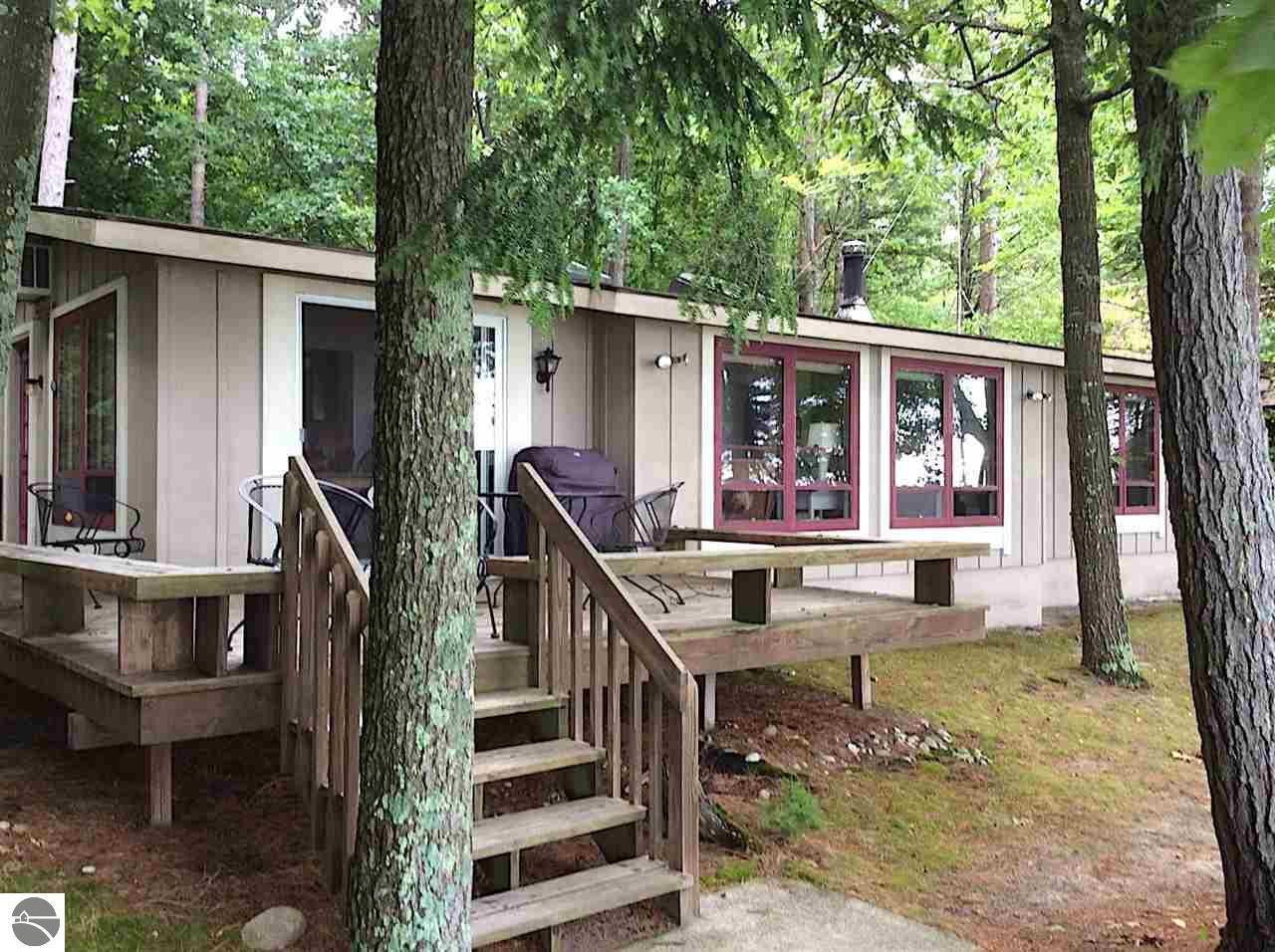 1292 Creswell Lane - Photo 1