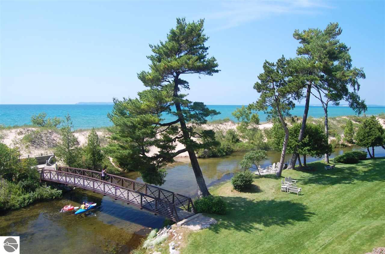 52 Great Lakes - Photo 1