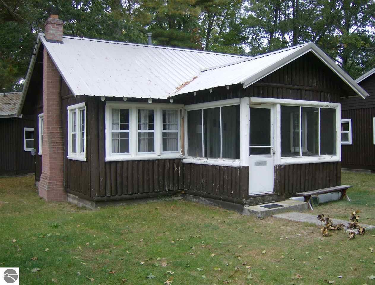 981 Huron Street - Photo 1