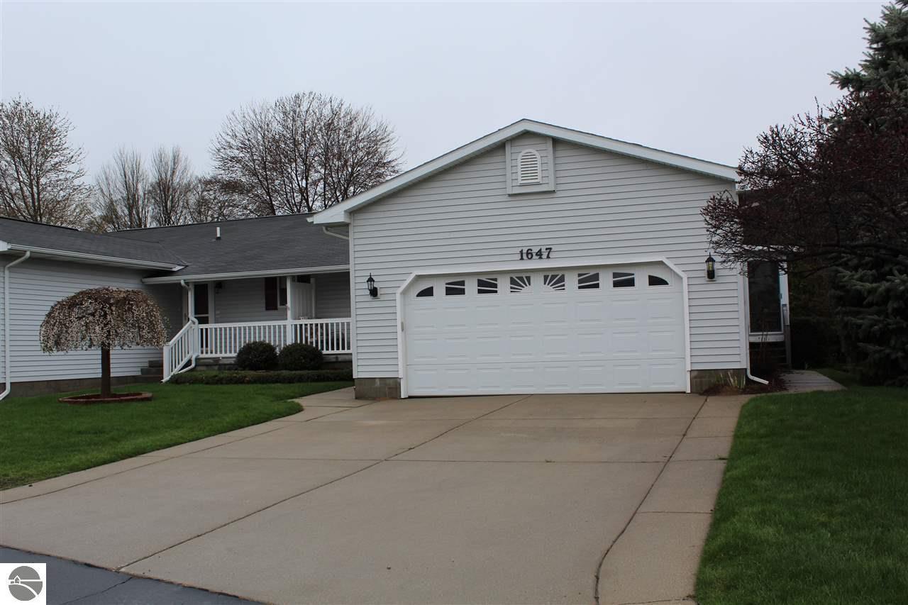 1647 Gaylord Street - Photo 1