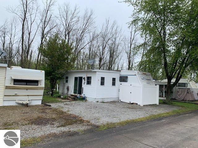 831 Main Street - Photo 1