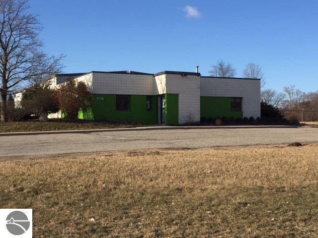 5776 Venture Way - Photo 1