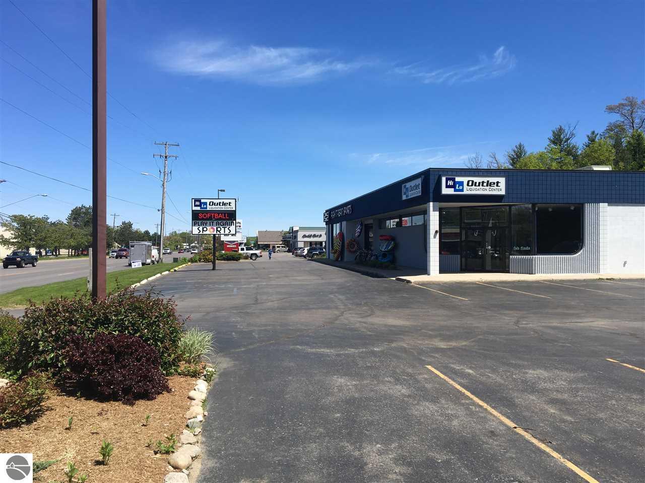 1253 South Airport Road - Photo 1