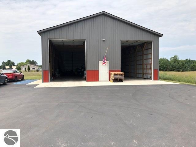 1799 Perrys Loop - Photo 1