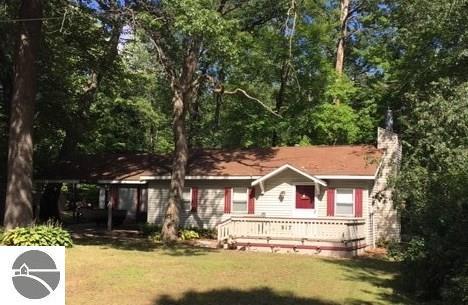 917 Oak Drive - Photo 1