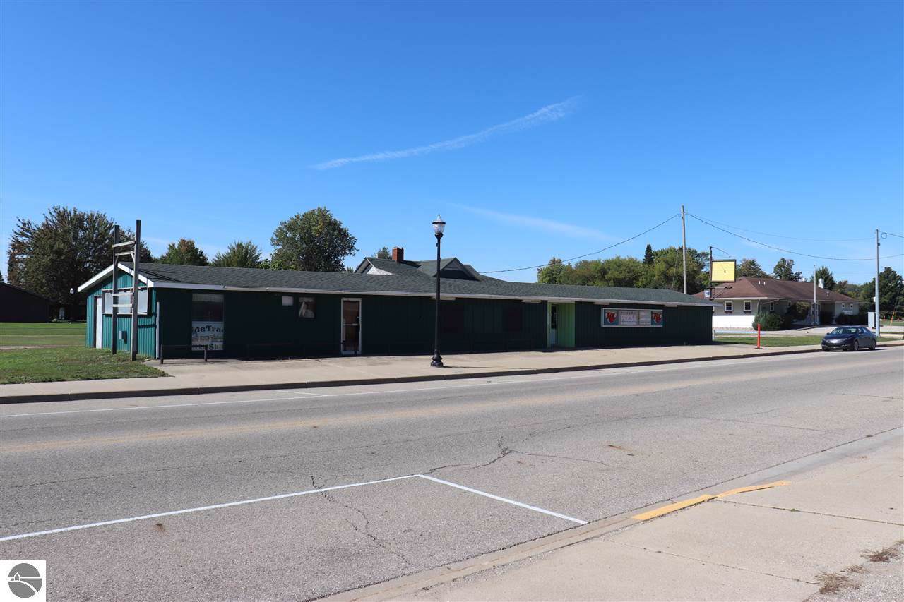 408 Railway Street - Photo 1