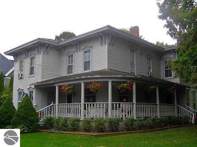 306 Belvedere Avenue - Photo 1