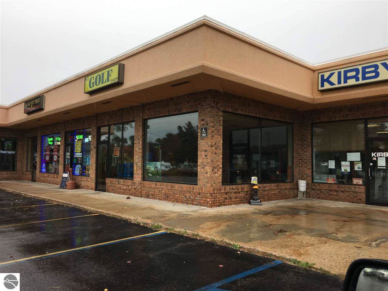 5774 Us-31 N - Photo 1