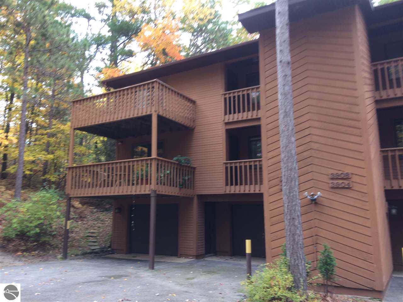 3906 Sherwood Forest Drive - Photo 1