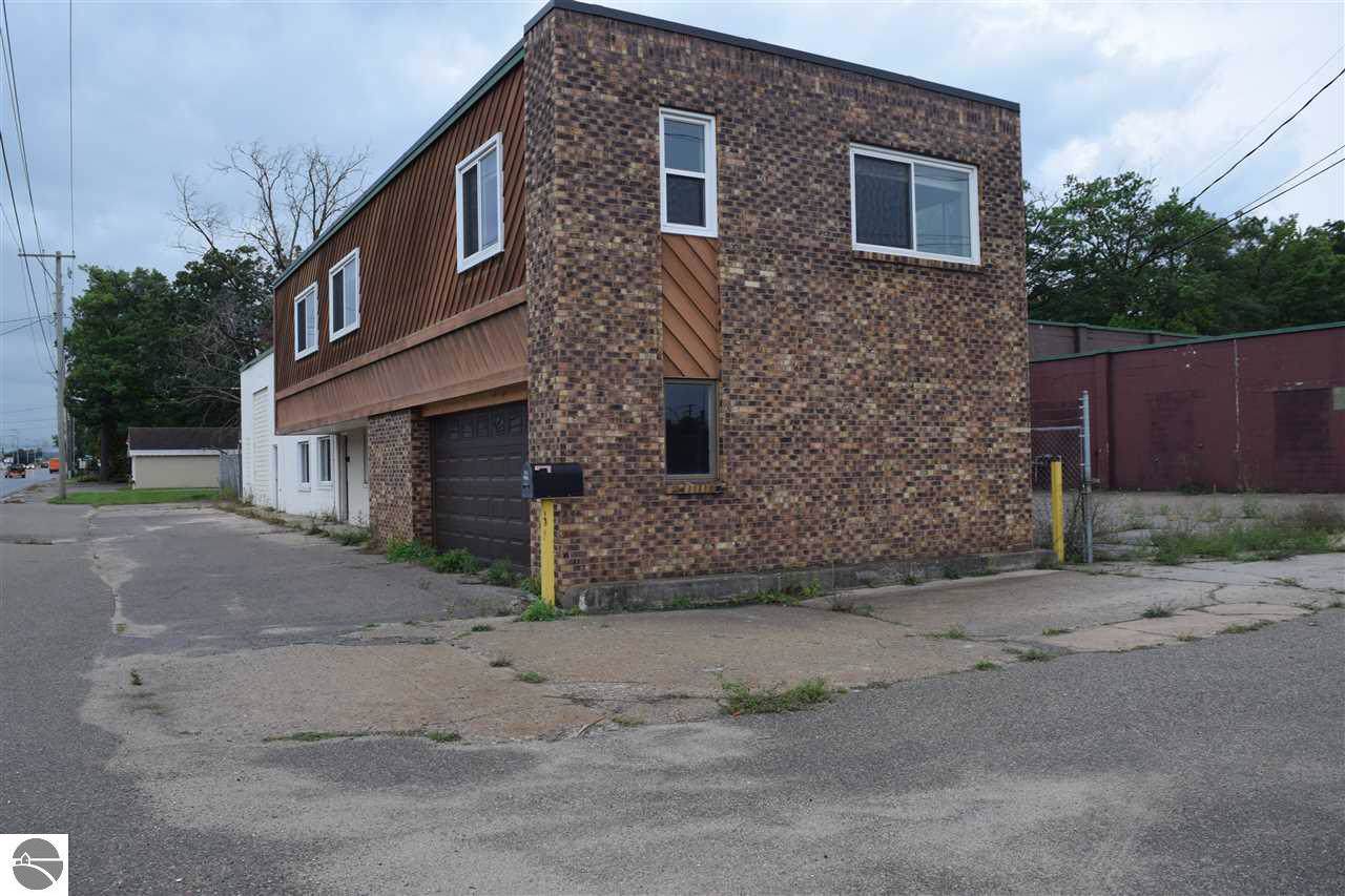 3077 Garfield Avenue - Photo 1