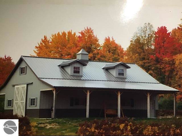 4364 8 Road - Photo 1