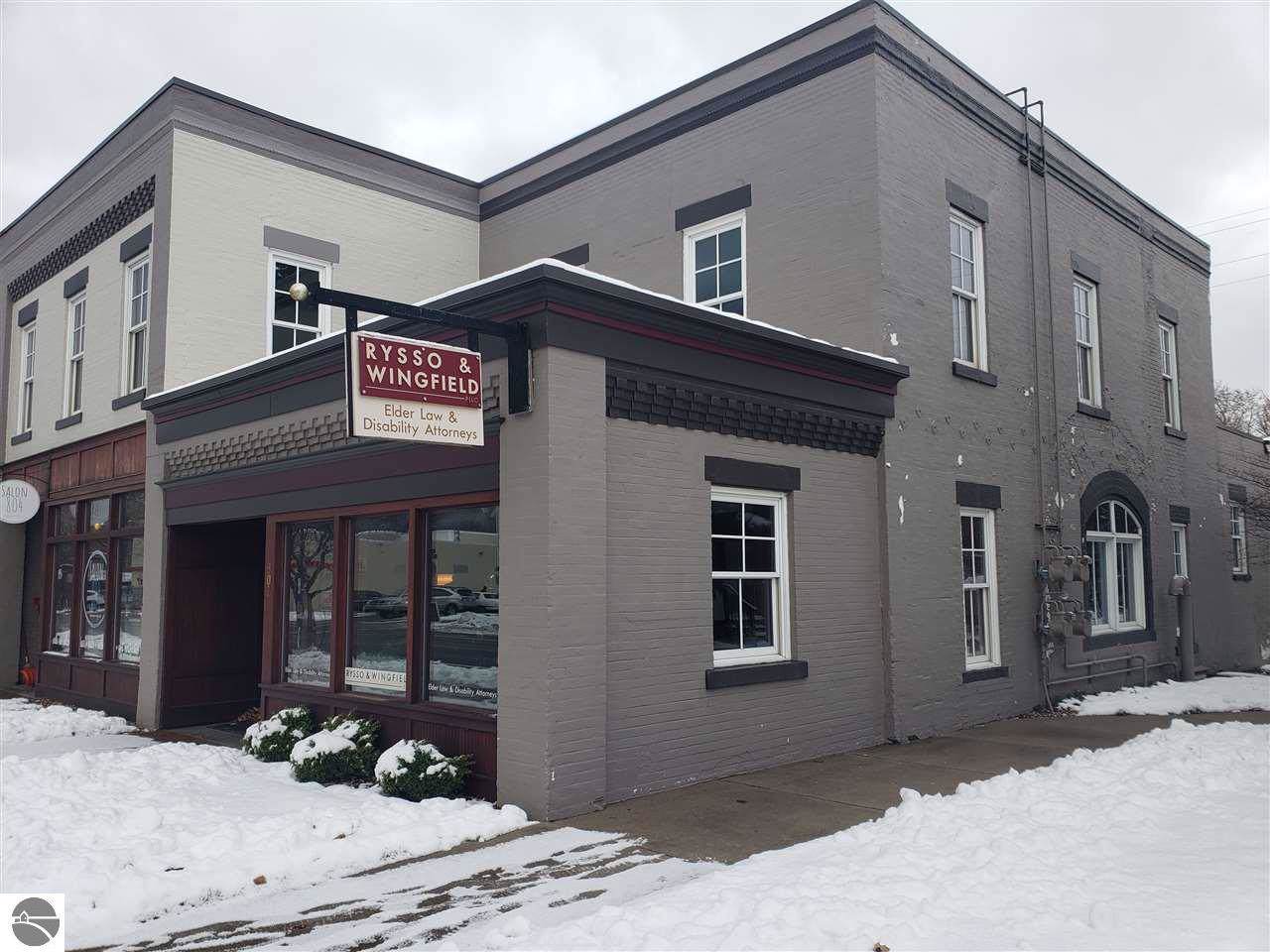807 Front Street - Photo 1