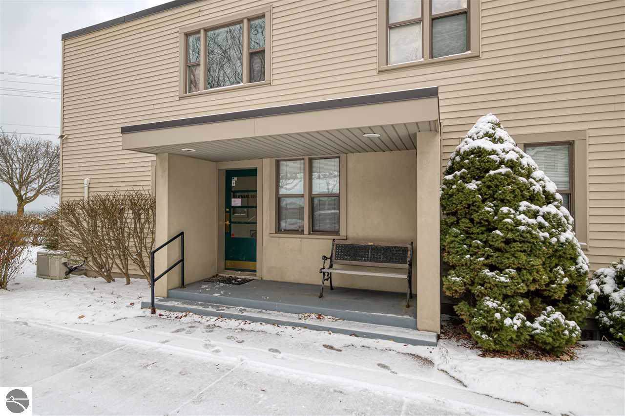 540 Spruce - Photo 1