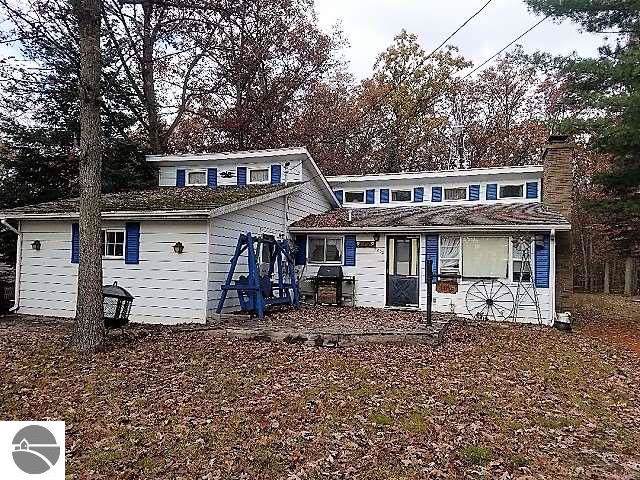 2205 La Plante Road - Photo 1