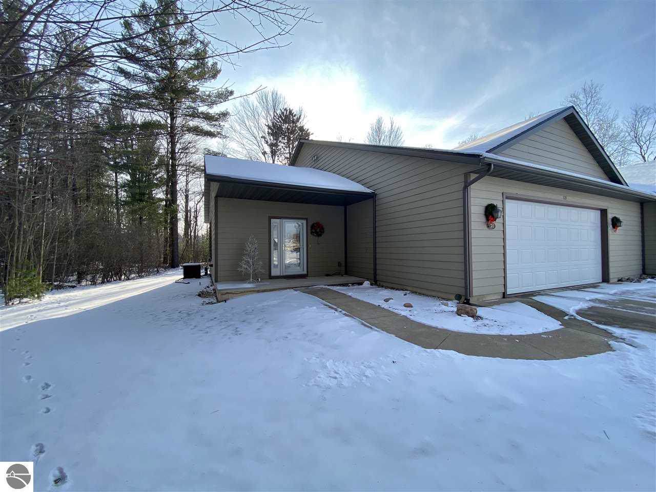 129 Davidsen Shores Drive - Photo 1