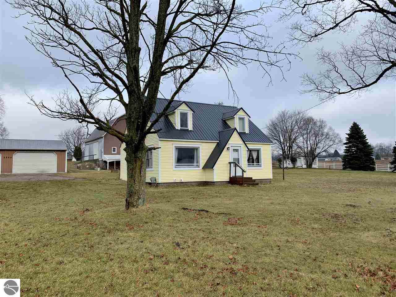 9170 Remus Road - Photo 1