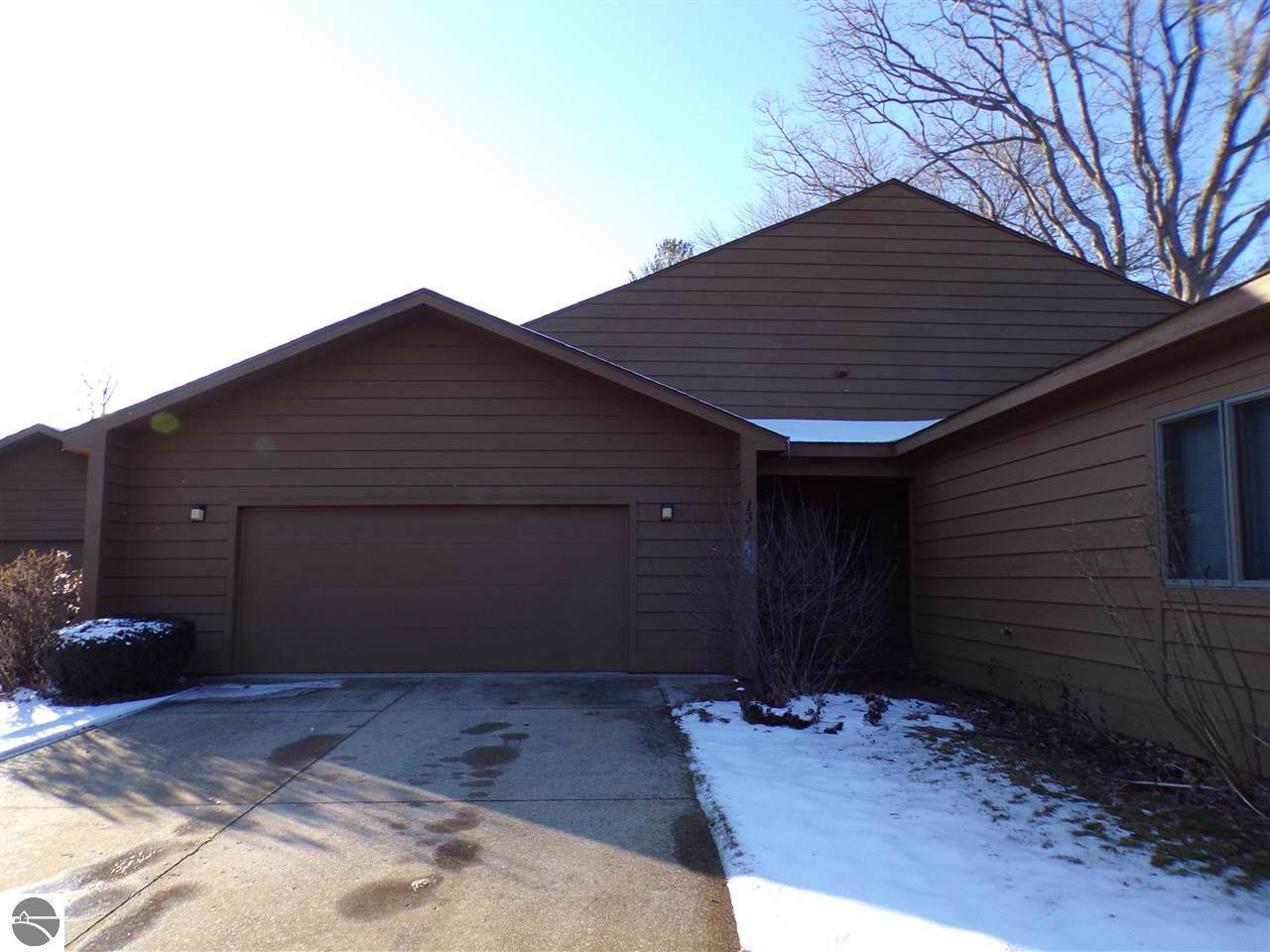 131 North Shore - Photo 1