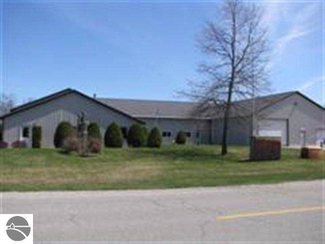 4614 Industrial Row - Photo 1