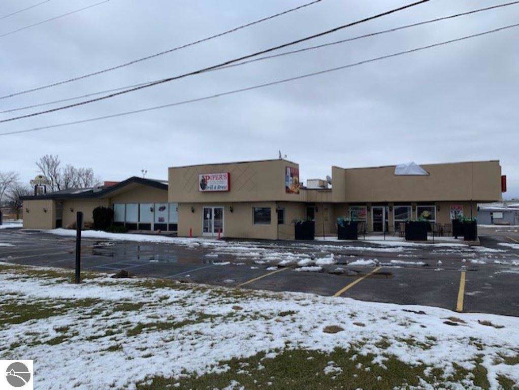 7990 Alger Road - Photo 1