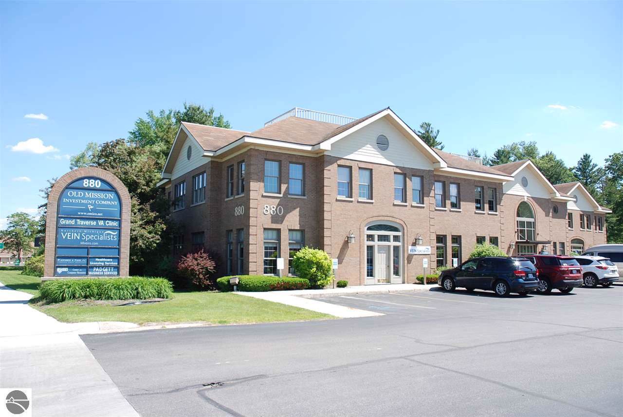 880 Munson Avenue - Photo 1