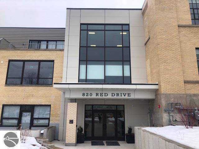 820-218 Red Drive - Photo 1