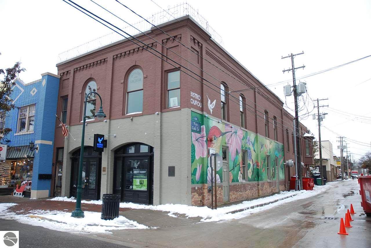 118 Cass Street - Photo 1