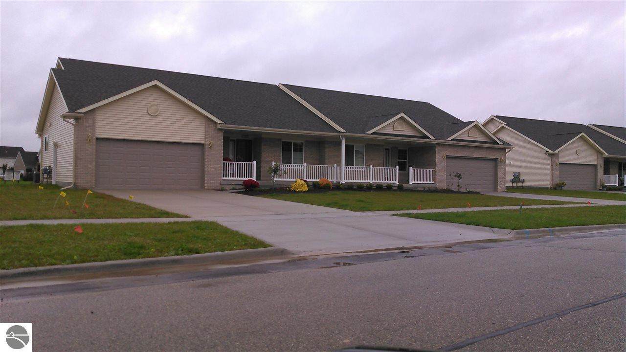 1713 Chippewa Way - Photo 1