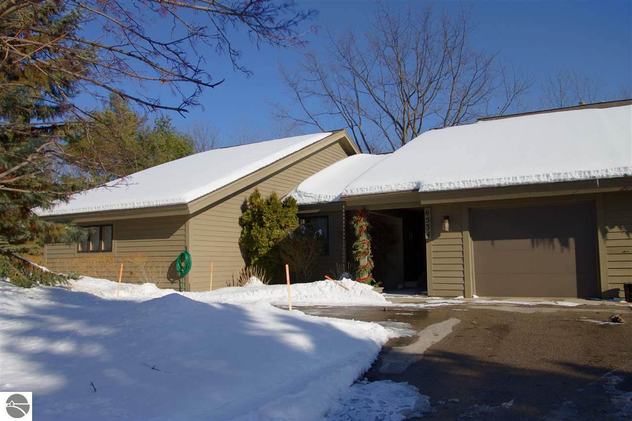 6534 Mission Ridge - Photo 1