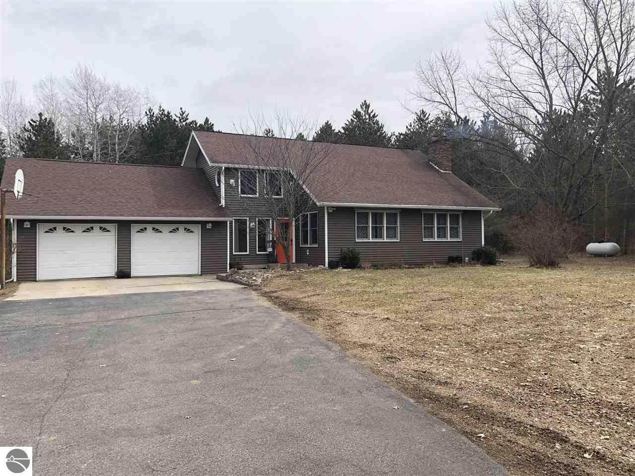 5381 Winn Road - Photo 1