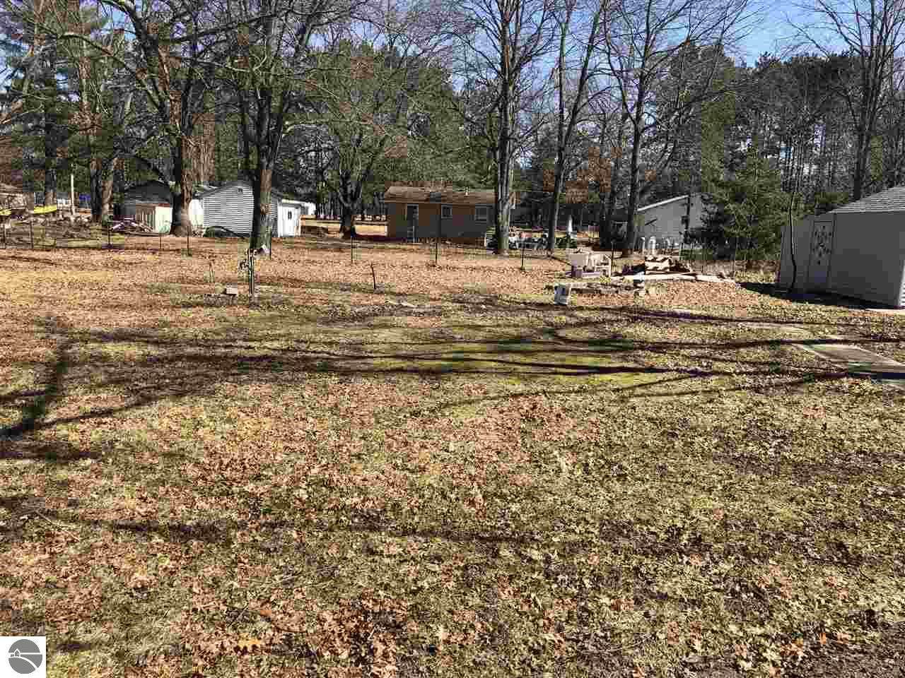 497 Holmes Drive - Photo 1