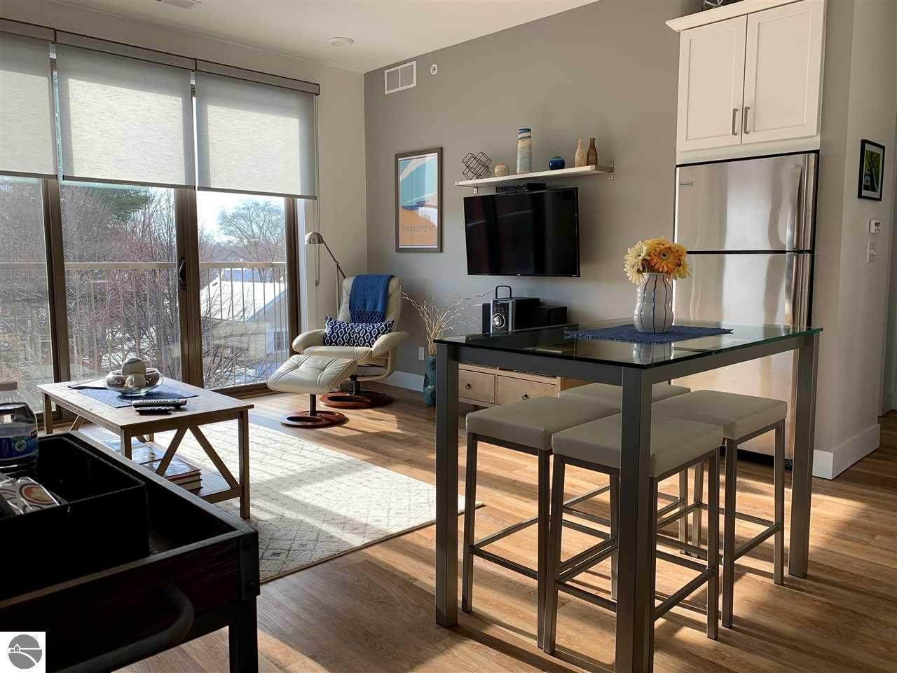 139 Eighth Street - Photo 1