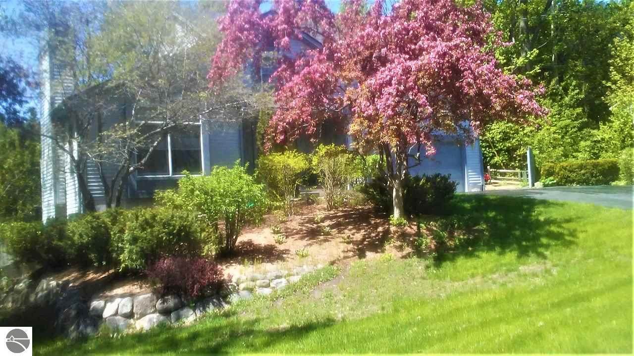 755 Huron Hills Drive - Photo 1