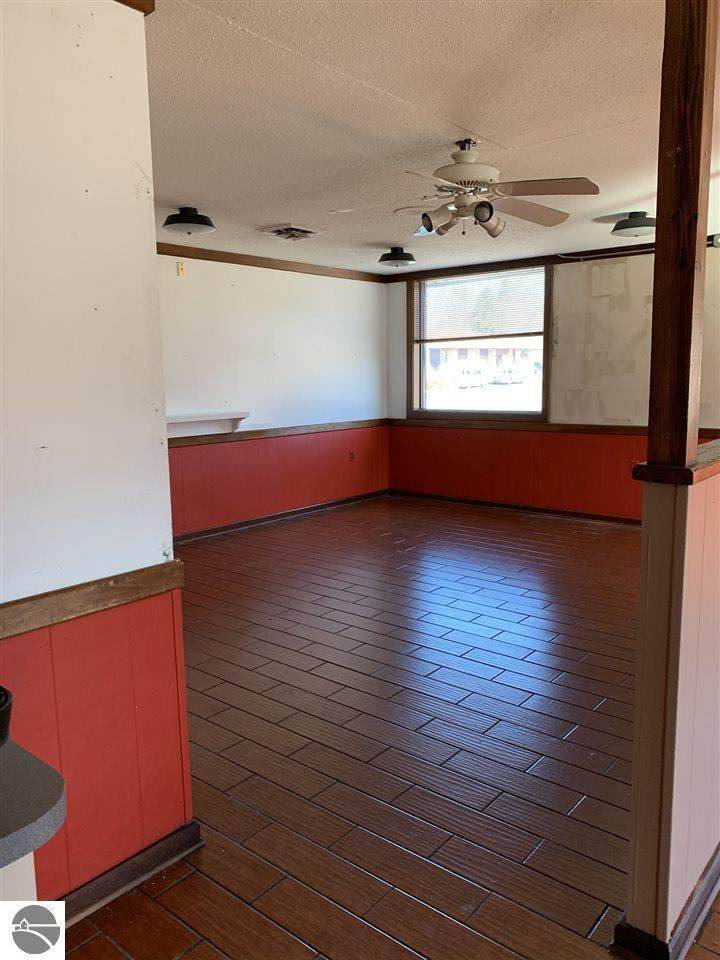 3216 -3220 Bay City Road - Photo 1