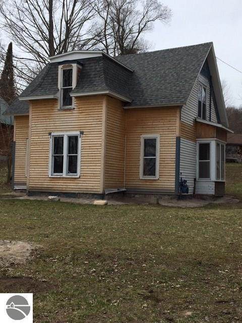 309 Seneca Street - Photo 1