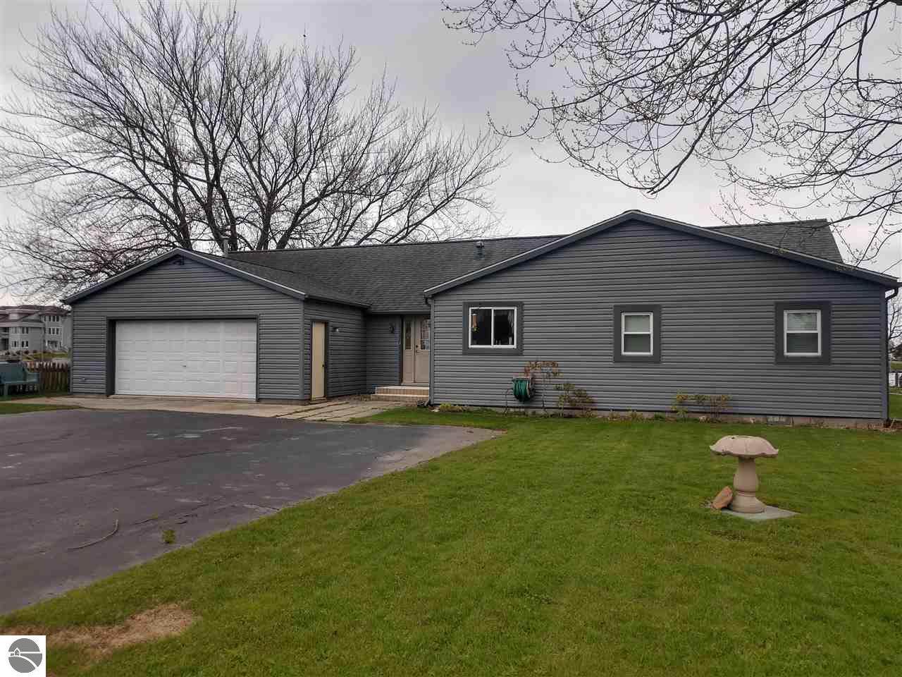 1818 Riverside Drive - Photo 1