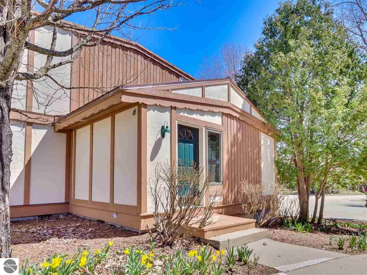 526 Schuss Mountain Lane - Photo 1 526 Schuss Mountain Lane - Photo 1