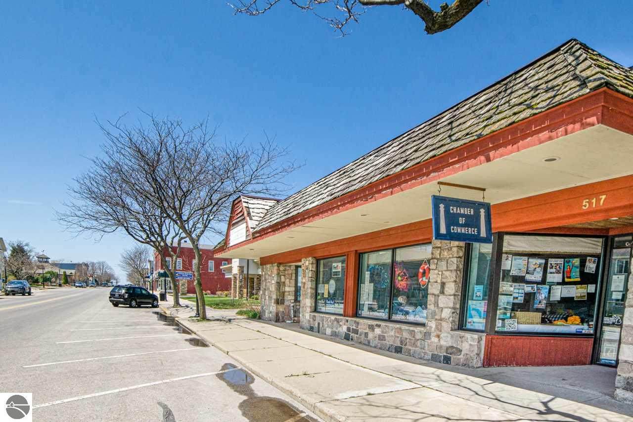 515-517 Main Street - Photo 1