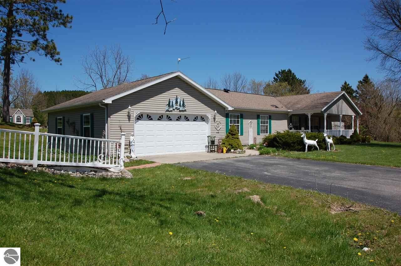 33 Oyster Road - Photo 1